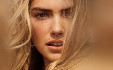 Sexy Blond Female Faces HD Wallpaper