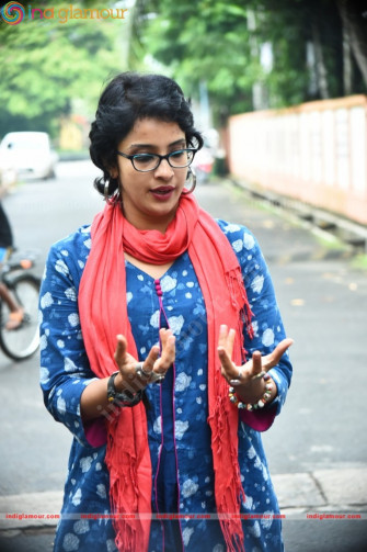 Aparna Gopinath Actress HD Photos Image Pics And Stills