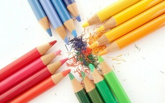 Crayons De Couleur Wallpaper