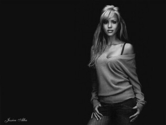 Media News Hollywood Star Jessica Alba Life History