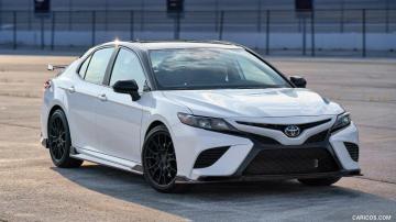 Toyota Camry Trd Front Three Quarter Caricos