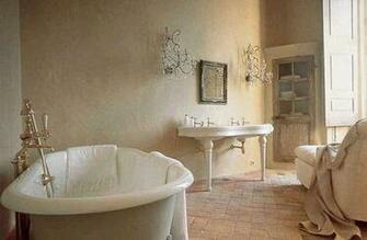 Wallpaper Bathroom Ideas For Small Spaces