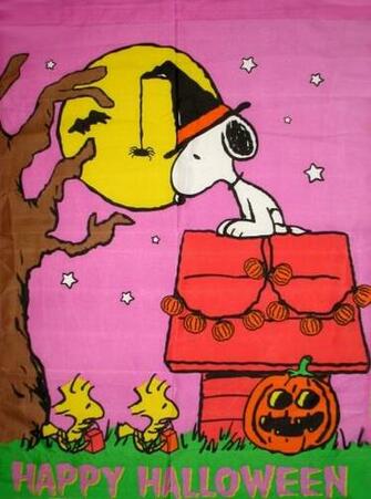 Happy Halloween Flag Snoopy Peanuts Gang