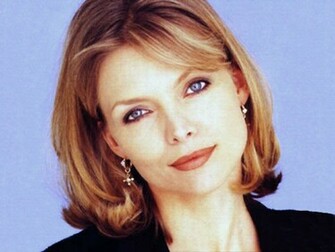 Michelle Pfeiffer Wallpaper