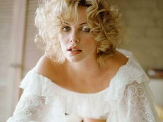 Charlize Theron Wallpaper