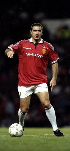 Best Eric Cantona On Hip iPhone X Wallpaper