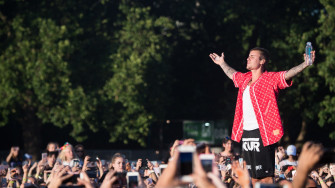 Justin Bieber Is The Best Dressed Pop Star In Biz Right Now