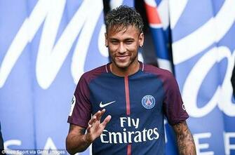 Neymar S Psg Debut Could Be Delayed Again Daily Mail Online