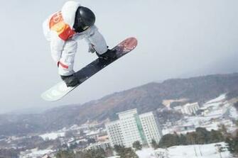 Watch Shaun White Demolishes Halfpipe During