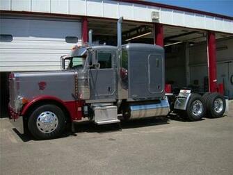 Peterbilt Logo Wallpaper
