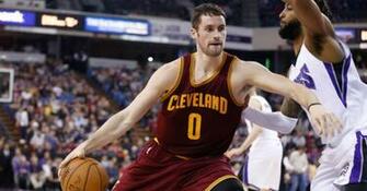Kevin Love Ala Piv Do Cleveland Cavaliers Tenta Invadir O