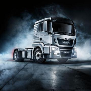 Man Truck Wallpaper Top Background