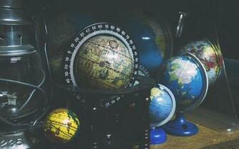 Wallpaper Globes Geography Shelf 4k Ultra HD