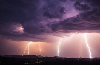 Live Lightning Wallpaper