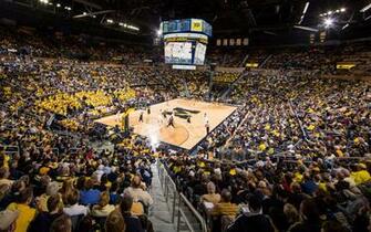Michigan Basketball Desktop Wallpaper