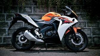 Honda Cbr 150r Wallpaper