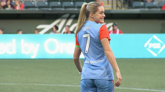 Kealia Ohai Girlssoccer