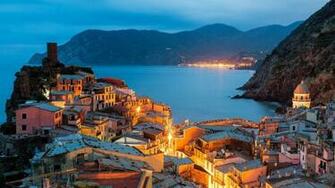 Vernazza Italy Cinque Terre Wallpaper