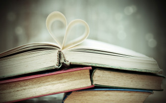 Desktop Book HD Wallpaper