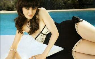 Desktop Wallpaper Zooey Deschanel Hot In Swimsuit Photoshoot