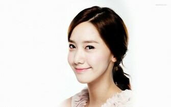 Im Yoona Wallpaper