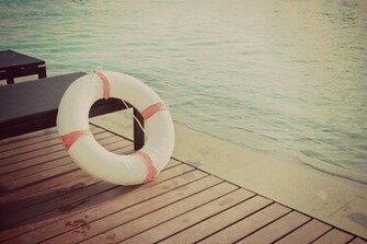 Vintage Style Photography Board Table HD Wallpaper Beach