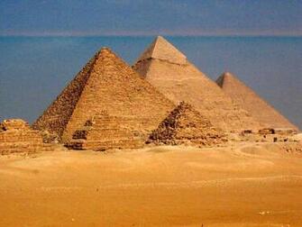 Giza Pyramids Wallpaper