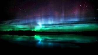 Northern Lights Over Alskan Winter Lscape HD Desktop Background