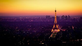 Night Fall In Paris Wallpaper