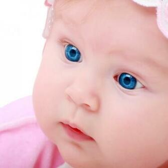 Small Baby iPad Wallpaper To