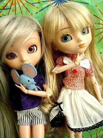 My Real Fun Cute Dolls Wallpaper
