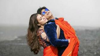 Kajal Shah Rukh Dilwale Gerua Song Wallpaper In Jpg Format For