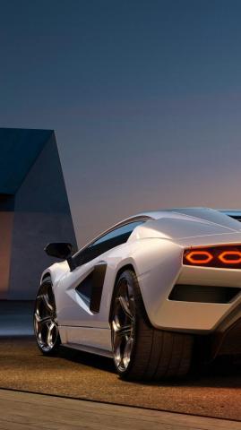 Financial Services Lamborghini