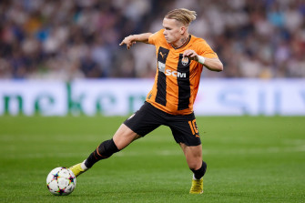 Sports Mykhaylo Mudryk HD Wallpaper