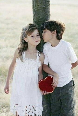 Romantic Love Wallpaper