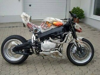 Street Fighter Bimbos Bikes Wallpaper
