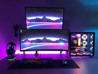 My Battlestation Feat Everyone S Favorite Wallpaper