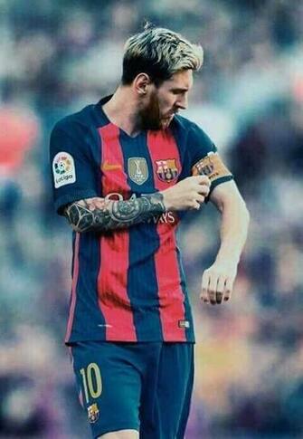 Footballer On Football Messi Lionel
