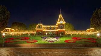 Christmas At Disneyland Desktop Pc And Mac Wallpaper