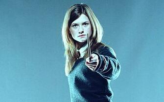 Bonnie Wright Wallpaper HD