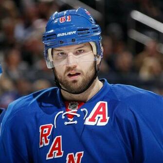 Rick Nash C L Bre Un De Ses Deux Buts Photo Jasen