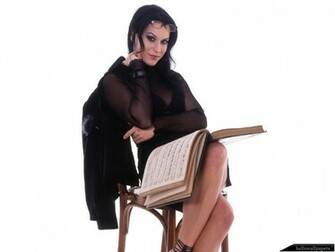 Actress Wallpaper Cristina Scabbia