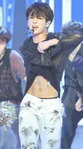 Image About Kpop In B T S By P E A C H Y On We Heart It