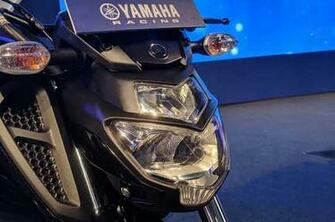 Yamaha Fz Fi Fzs V3 Abs Image Gallery Autocar India