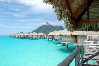 Bungalows Blue Lagoon On Paradise Tropical Island Wallpaper