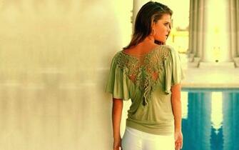 Nina Agdal Wallpaper Pictures