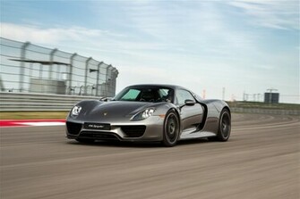Porsche Spyder Wallpaper