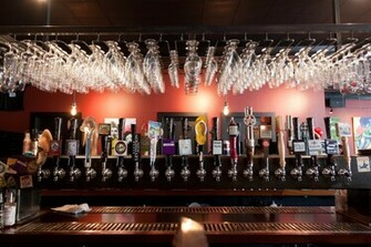 Area Make Sure You S Hampshire Street And Check Out The Bar