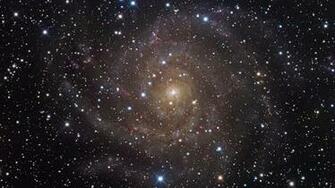 From This Amazing Galaxy Live Wallpaper For Your Home Screen