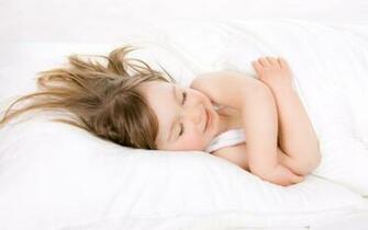Sleeping Sweet Baby Girl Wallpaper